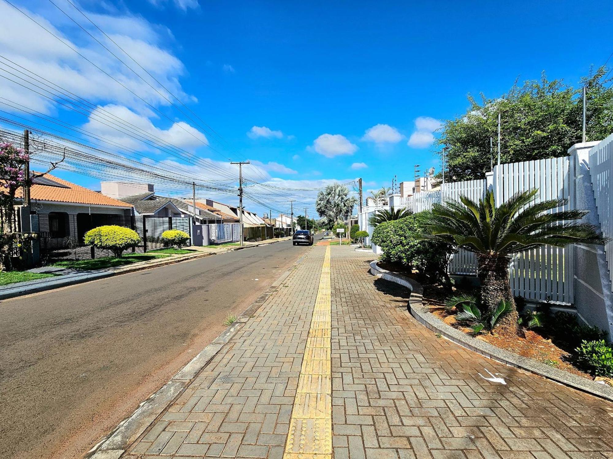 Сasa de vacaciones Casa 6 Quartos Padrao Area Nobre Prox Atrativo Foz do Iguaçu