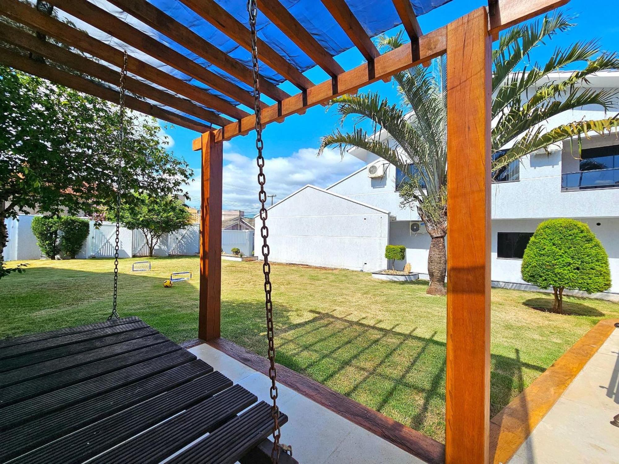 Casa 6 Quartos Padrao Area Nobre Prox Atrativo Сasa de vacaciones