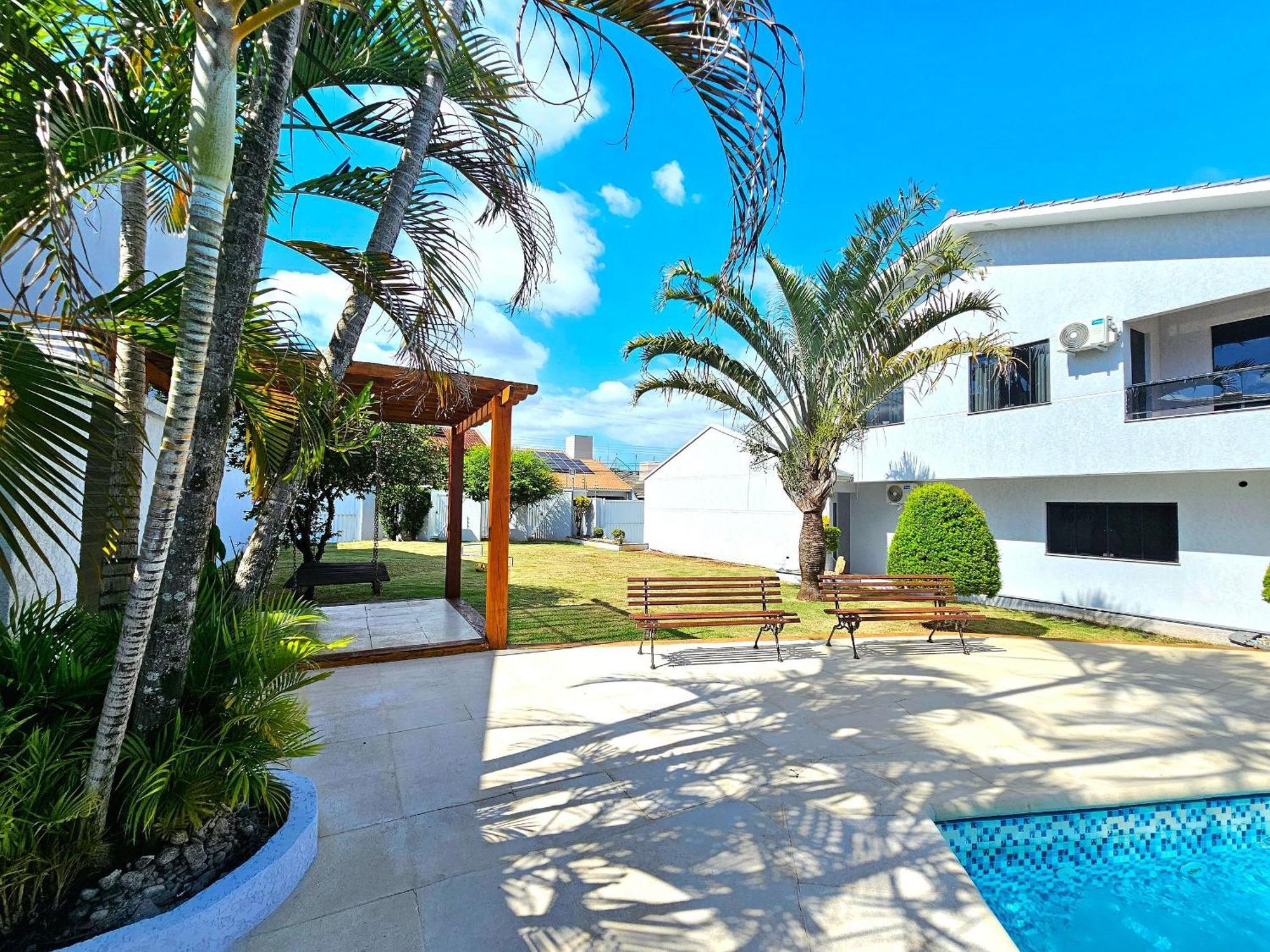 Casa 6 Quartos Padrao Area Nobre Prox Atrativo Сasa de vacaciones