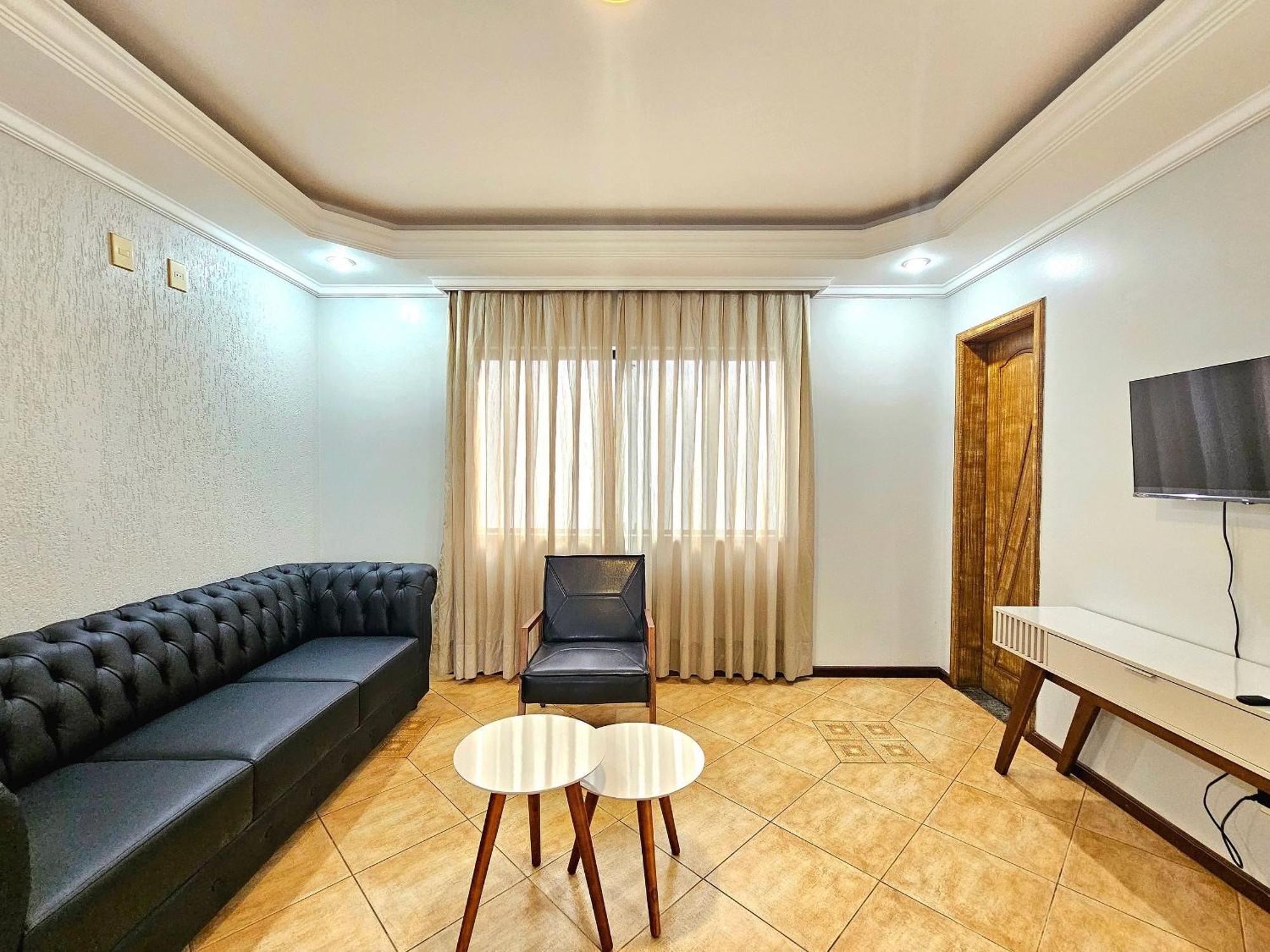 Casa 6 Quartos Padrao Area Nobre Prox Atrativo